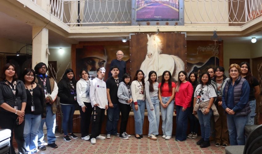  Fortalece la UPRR formación integral de sus estudiantes con visita a exposición artística