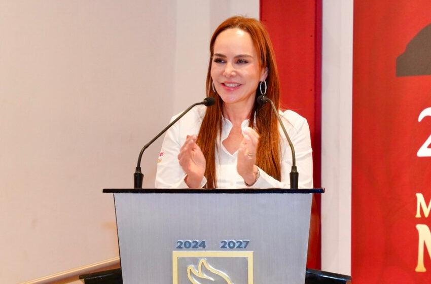  DESTACA ALCALDESA CARMEN LILIA CANTUROSAS AUMENTO EN RECAUDACIÓN DE PARQUÍMETROS Y SU IMPACTO EN OBRAS PARA NUEVO LAREDO