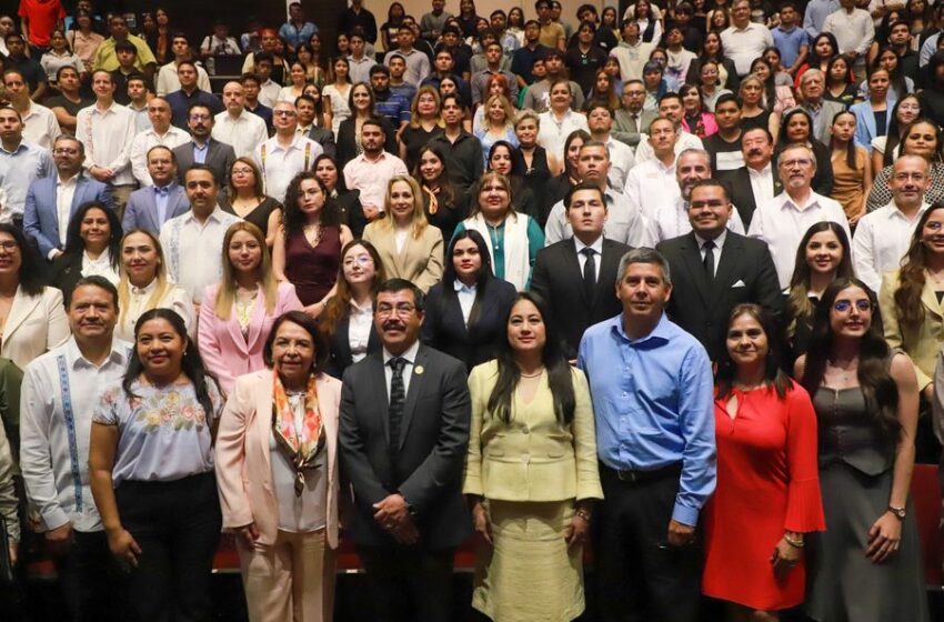  Estudiantes de derecho de la UAT se incorporan al Poder Judicial Federal para avanzar en su formación profesional