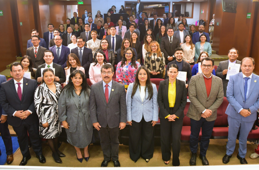  Estudiantes de excelencia de la UAT concluyen estancia en el Órgano de Administración Judicial