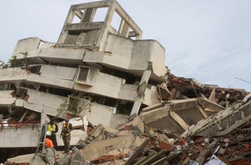  Más de 100 economistas piden a EE.UU. levantar sanciones a Venezuela tras terremotos